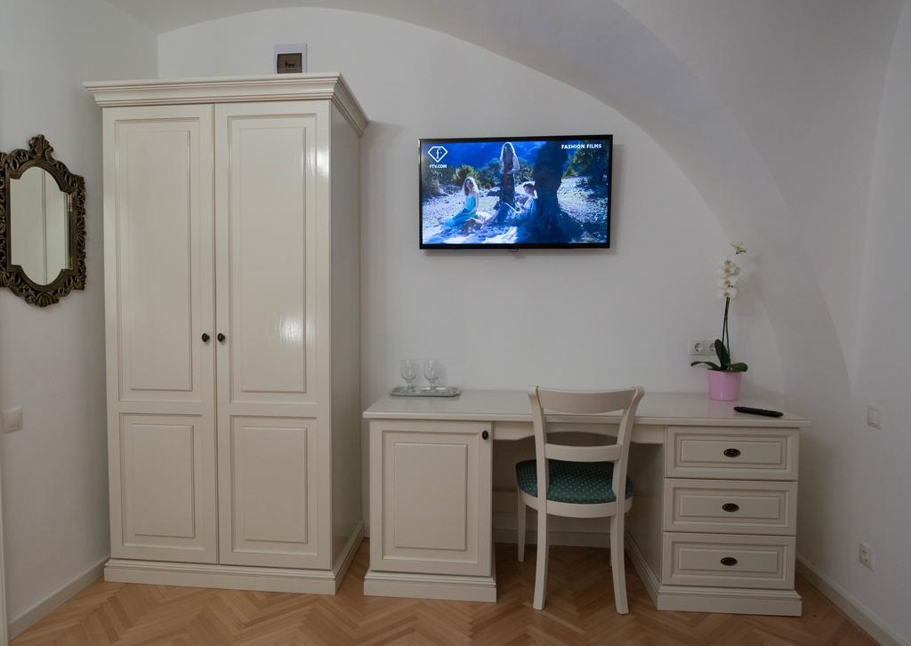 Baroc Apartments & Studio Sibiu Ngoại thất bức ảnh